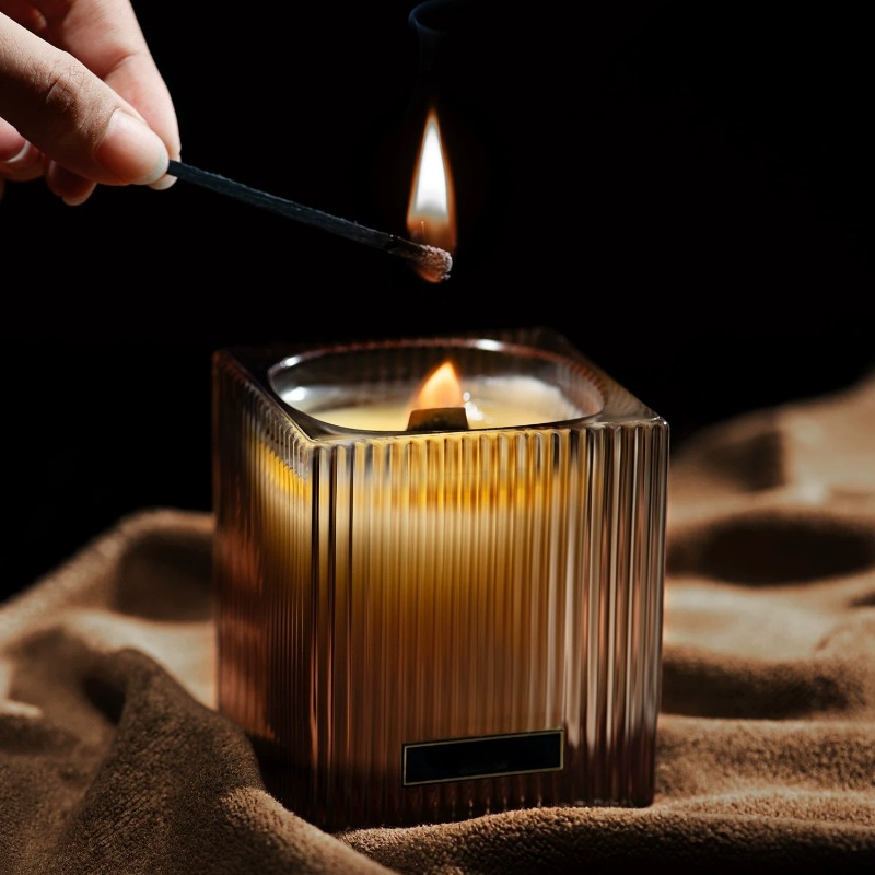 Home Fragrance That Lasts Long - アロマセラピーキャンドル、長時間持続する香り、家の寝室の装飾、心を落ち着かせる睡眠補助、雰囲気のある香りのキャンドル