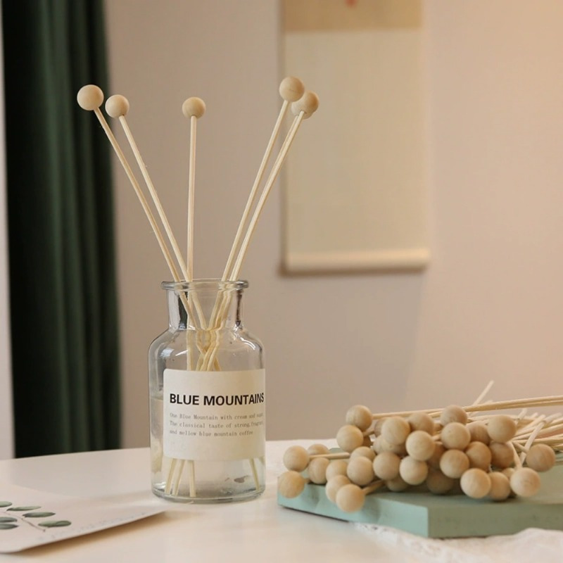 Home Fragrance Reeds - 30 ピース/ロット無火の木製ボールアロマリードディフューザースティックフレグランスディフューザーアロマセラピー籐リードスティック DIY 家の装飾