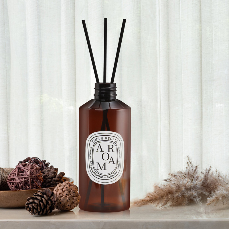 ホットセール 200ml リードディフューザー エッセンシャ - Home Fragrance Reeds のレビューと価格