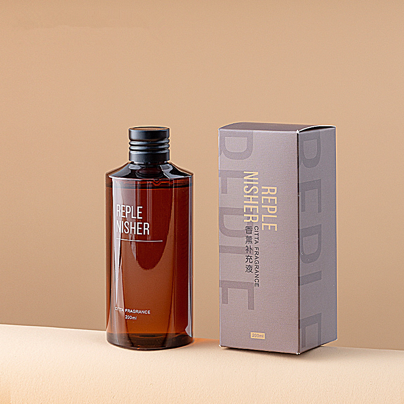 200ml アロマディフューザー詰め替え - ラタンリードデ - Home Fragrance Reeds のレビューと価格